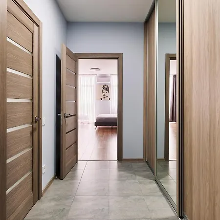 стильні із казковим краєвидом та світлом Apartament *