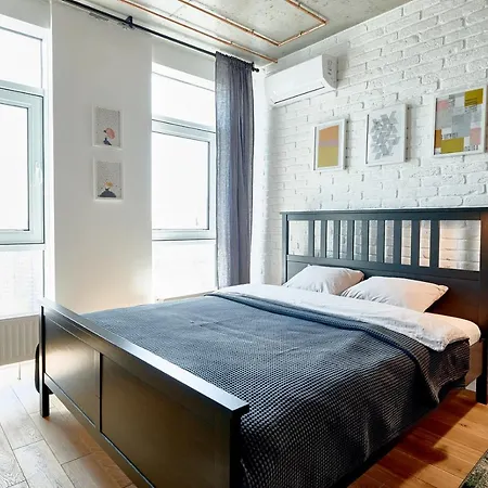 Apartament стильні із казковим краєвидом та світлом *